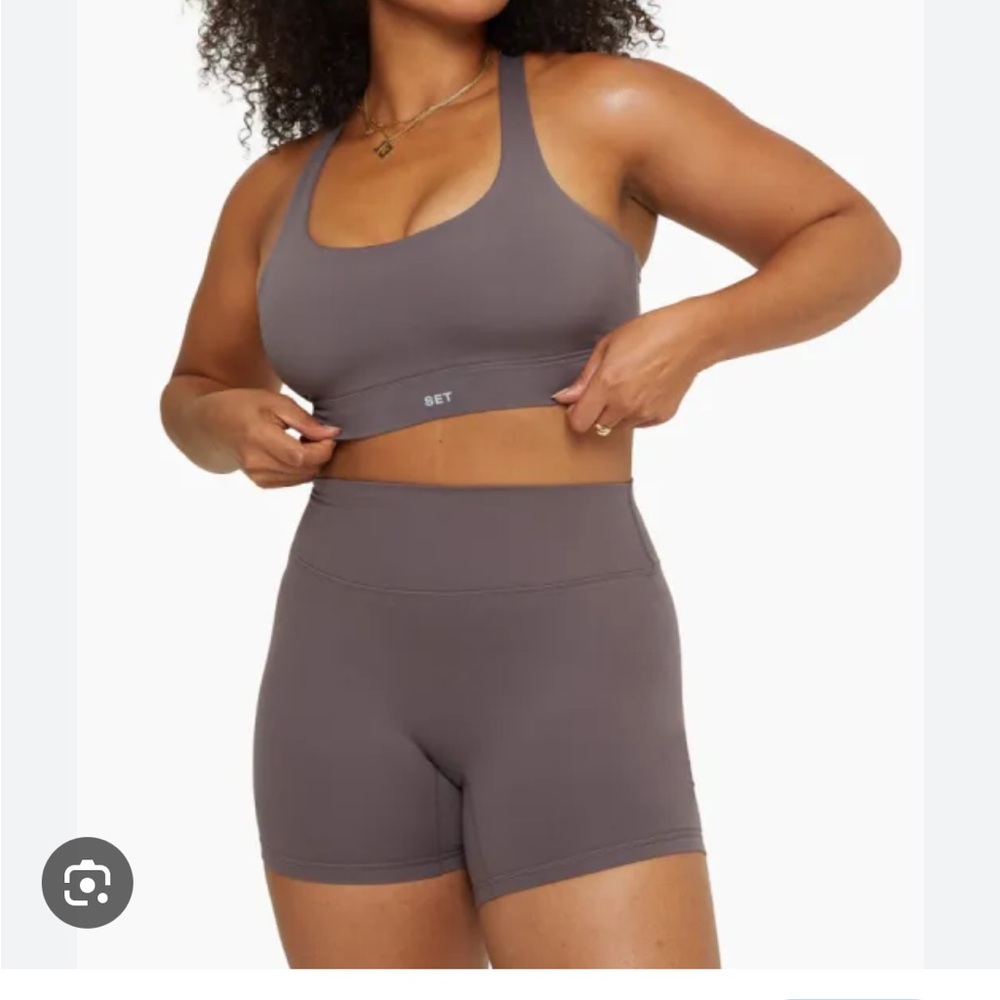 SET Active FORMCLOUD™ Scoop Y Bra in Smoke - Small
